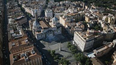 square in city