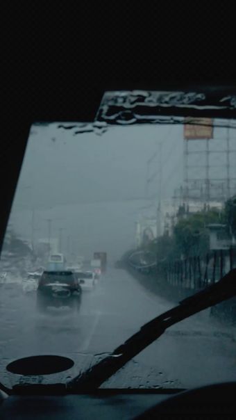 雨天开车视频素材视频素材视频素材视频素材