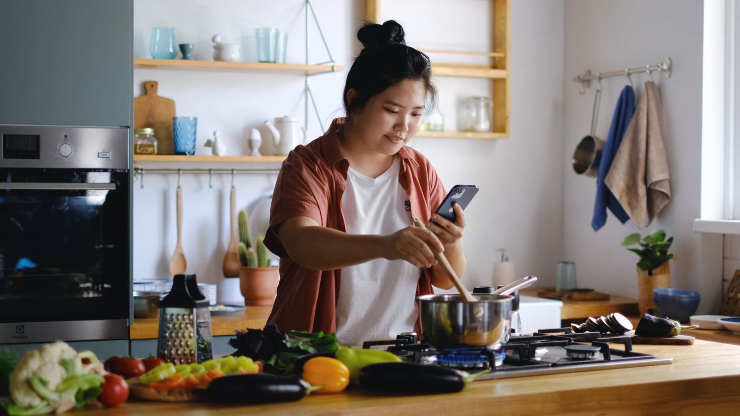 Digital Cooking Videos, Download The BEST Free 4k Stock Video Footage ...