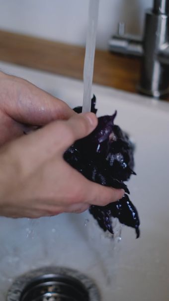 洗内裤视频素材