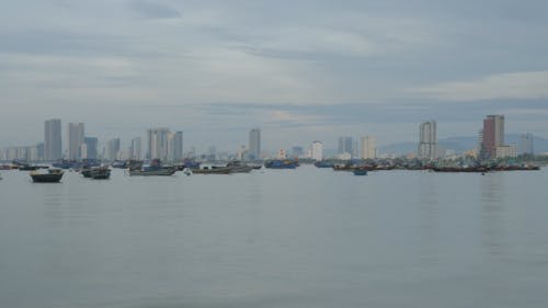 Ships and Boats near Harbor City