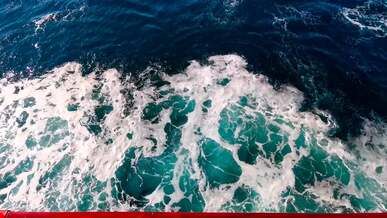 blue water in sea