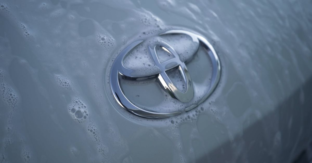 Close up of Toyota Sign Free Stock Video Footage, Royalty-Free 4K & HD ...