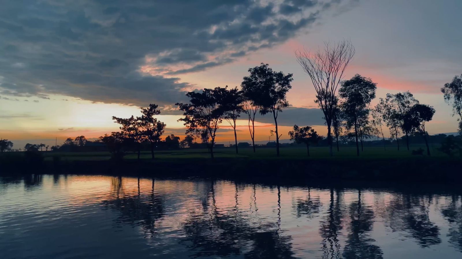 Serene Sunset by the Lakeside Free Stock Video Footage, Royalty-Free 4K ...