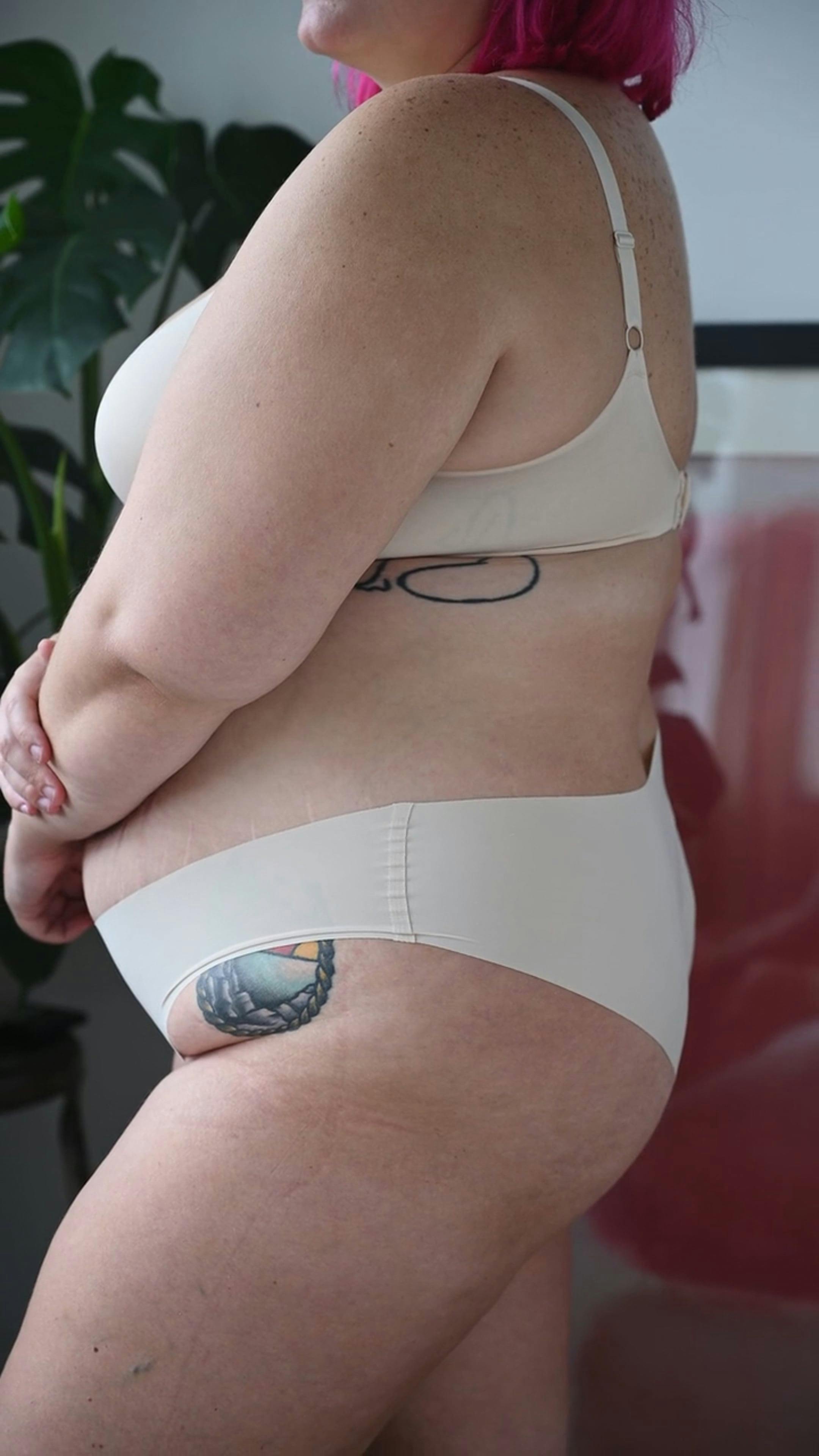 ВКонтакте желісінде қызбен жыныстық қатынасқа түсу