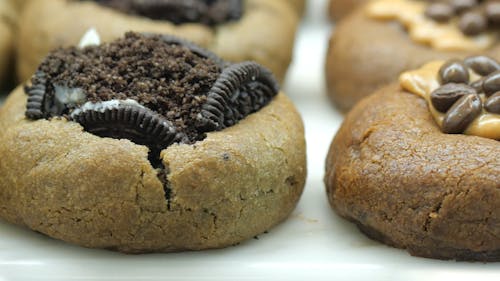 Crispy Cookies with Chocolate