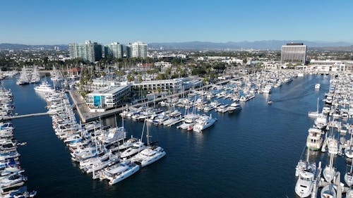 Drone Footage of Santa Monica Yacht Club Marina 