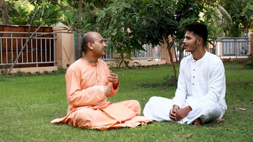 Monk Teaching