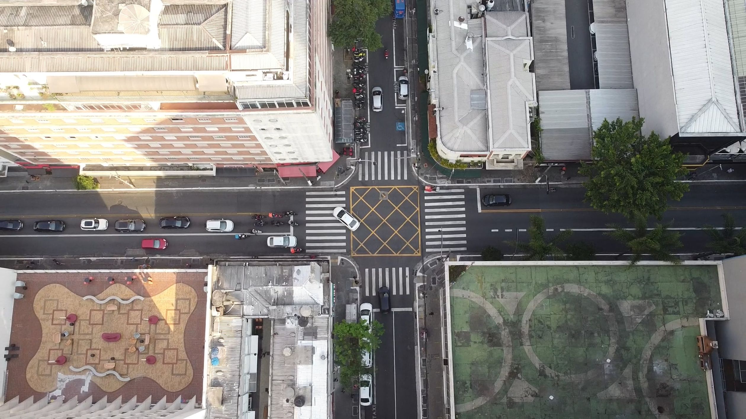 Vídeo profissional gratuito de aéreo, ao ar livre, arquitetura, arranha ...