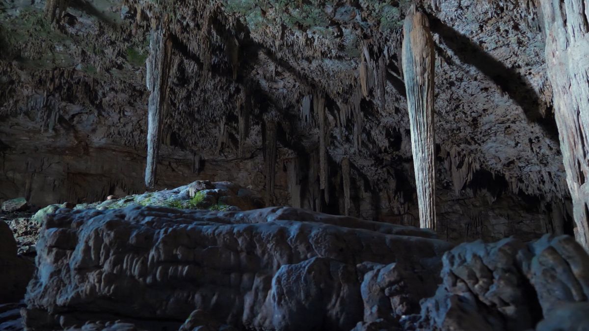 Cave Videos, Download The BEST Free 4k Stock Video Footage & Cave HD ...