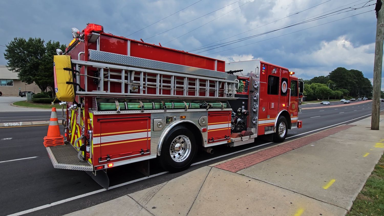 Fire Truck Videos, Download The BEST Free 4k Stock Video Footage & Fire ...