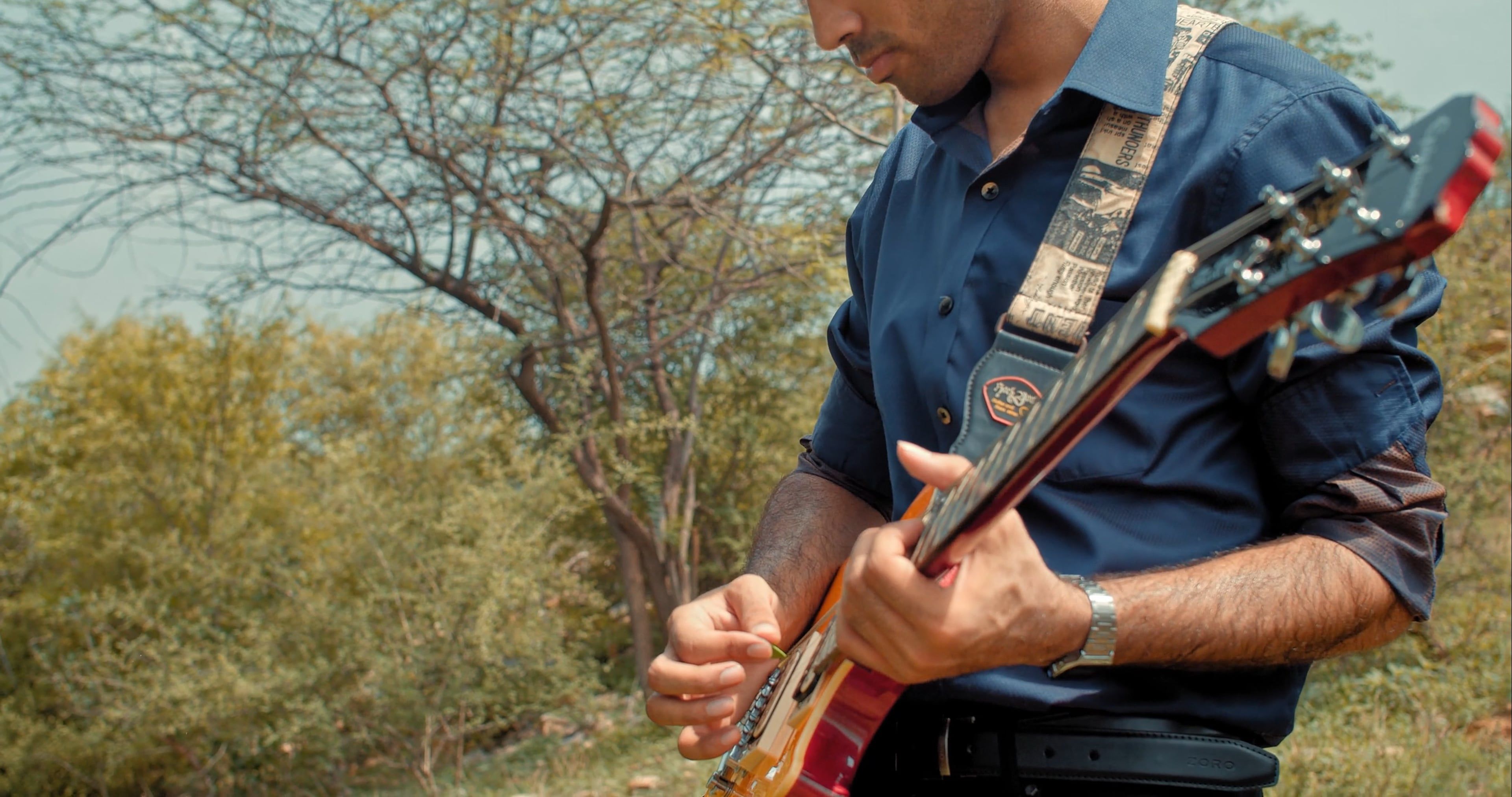 Guitarist video