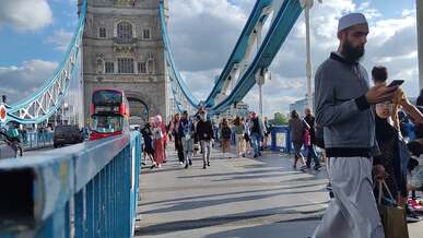 tower bridge london