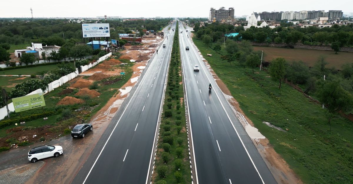 Highway Video An aerial view of a highway with cars driving on it Free Stock Video ...