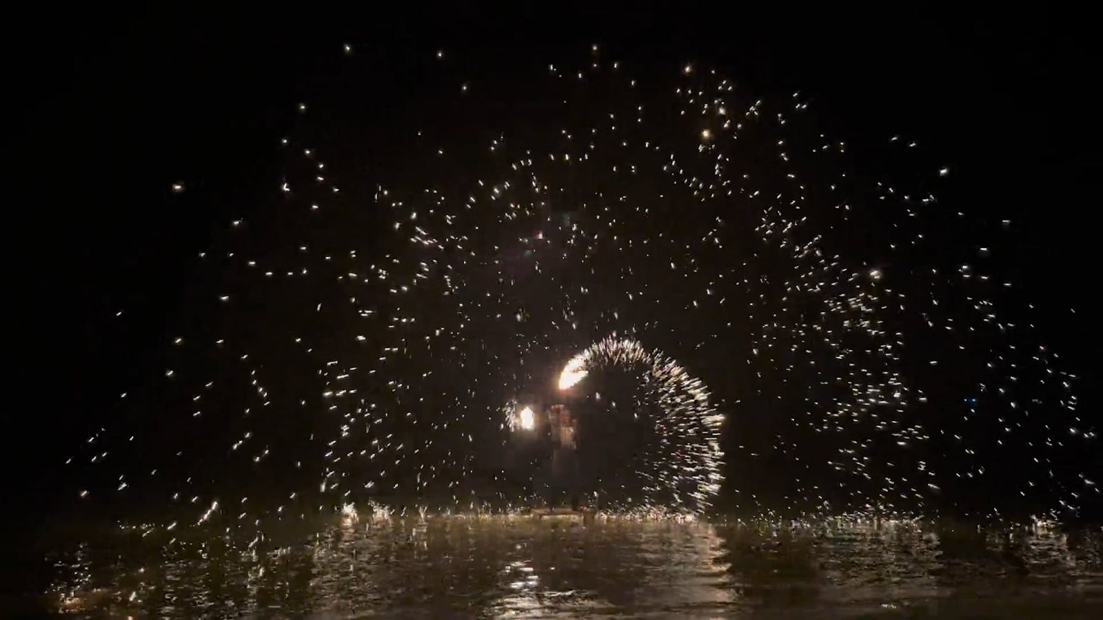 Fireworks No Background Videos, Download The BEST Free 4k Stock Video ...