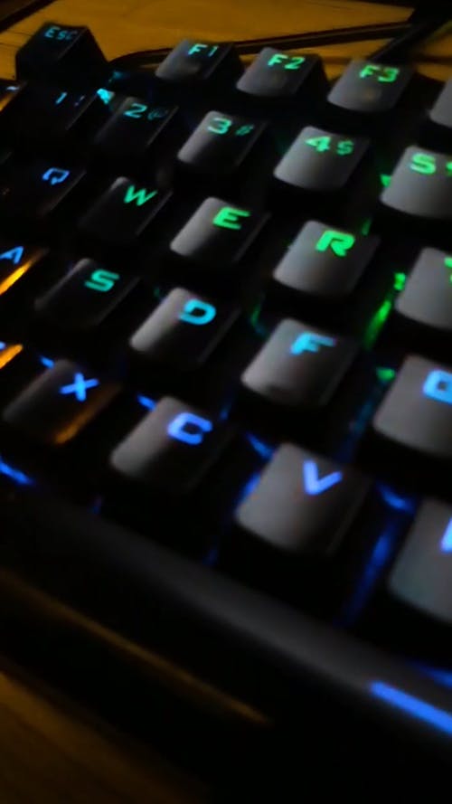 黒のled照明付きキーボード