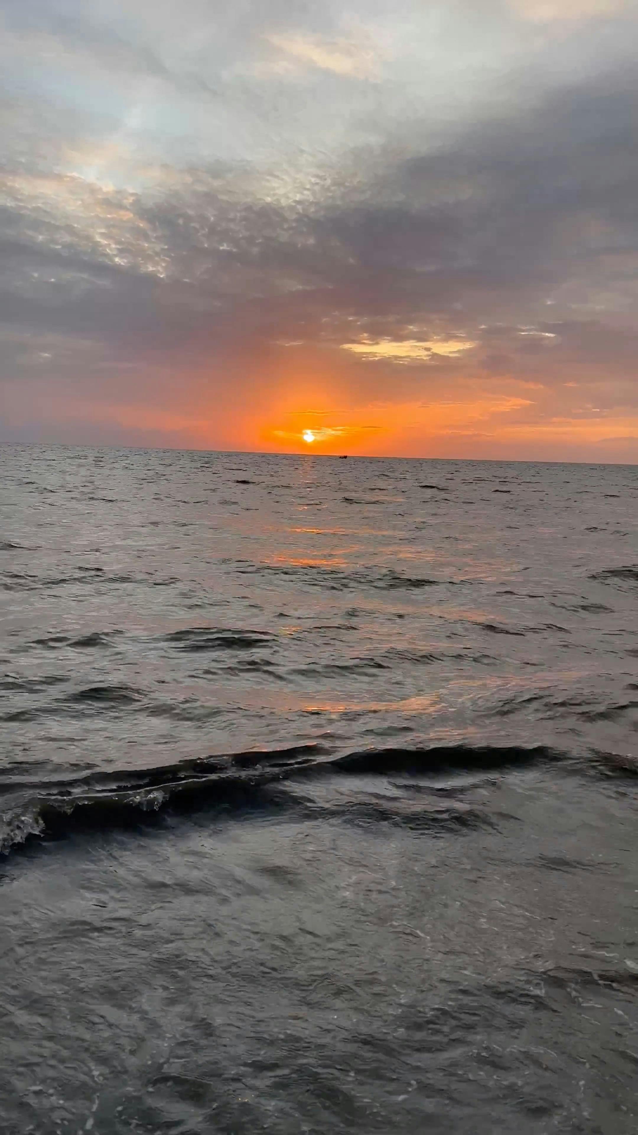 orange sunset 18352901