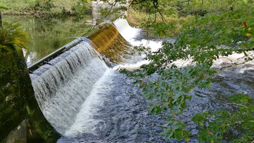 Weir At lake Vyrnwy North Wales
