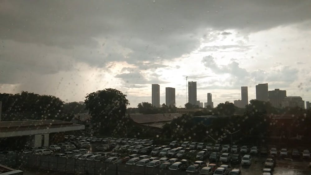Video Of Heavy Rain Pouring At Daylight · Free Stock Video
