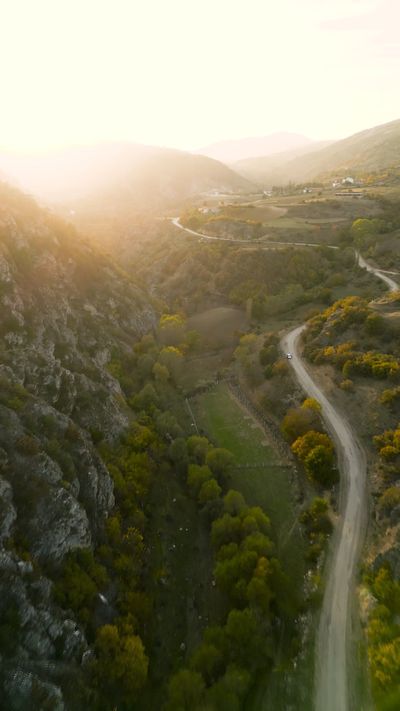 Orhan Pergel's fantasy landscape cinematic video