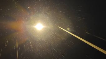 爆炸冲击与强光视频素材