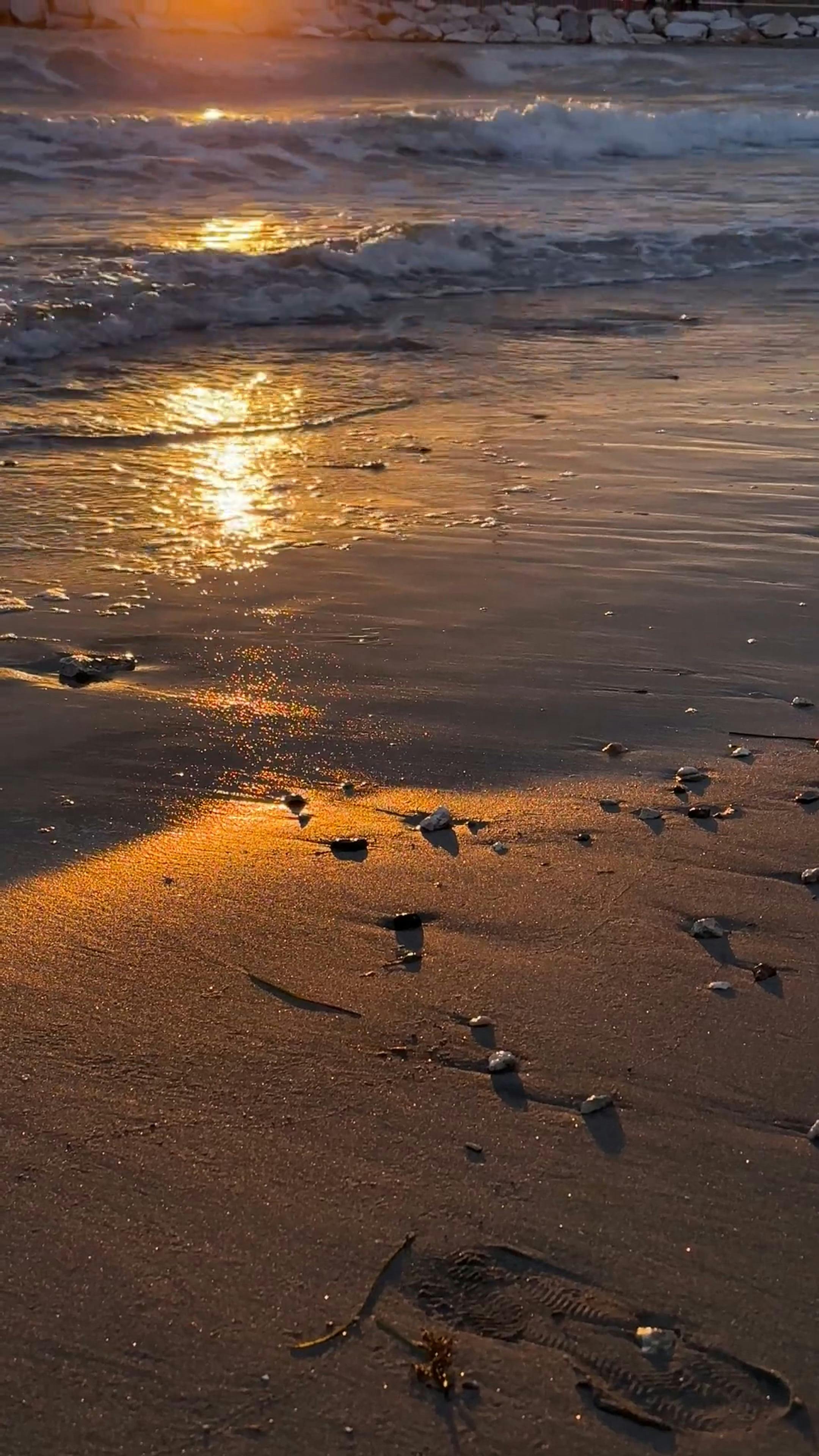 Video by Esra Afşar