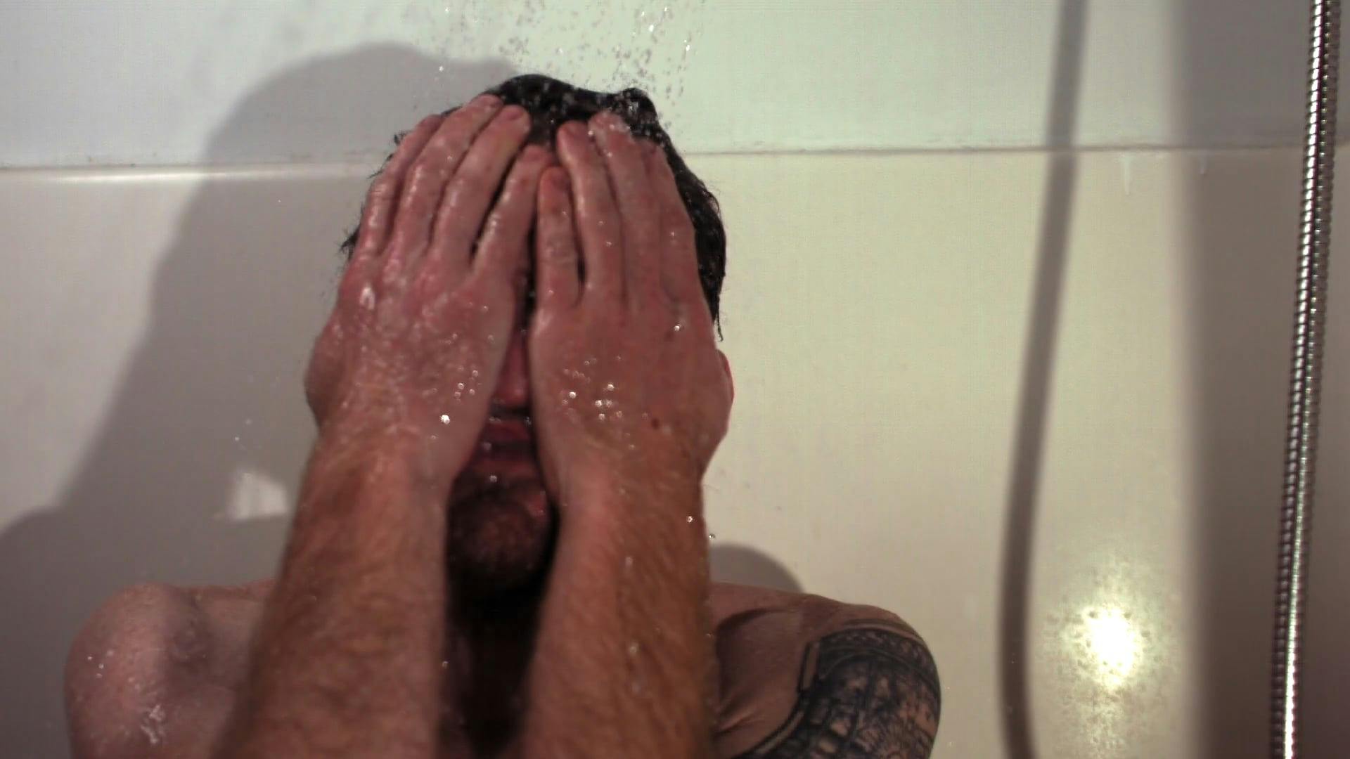Men In Shower Videos, Download The BEST Free 4k Stock Video Footage