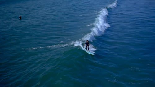 Surfer trains in Manhattan Beach 1