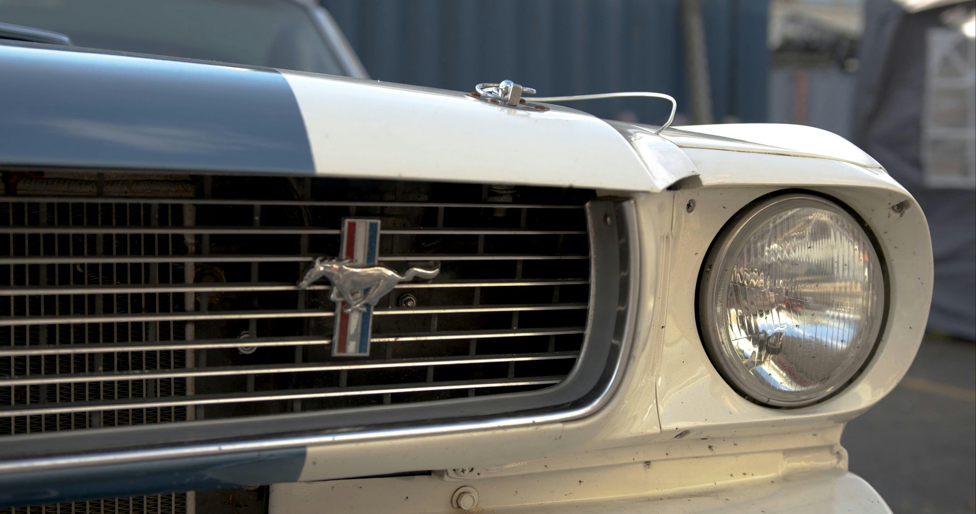 Ford Shelby Mustang GT 350 Front Grill & Headlamp Extreme Close up