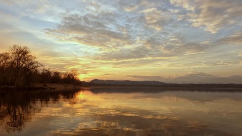 Enchanting Sunset Over Serene Lake Free Stock Video Footage, Royalty ...