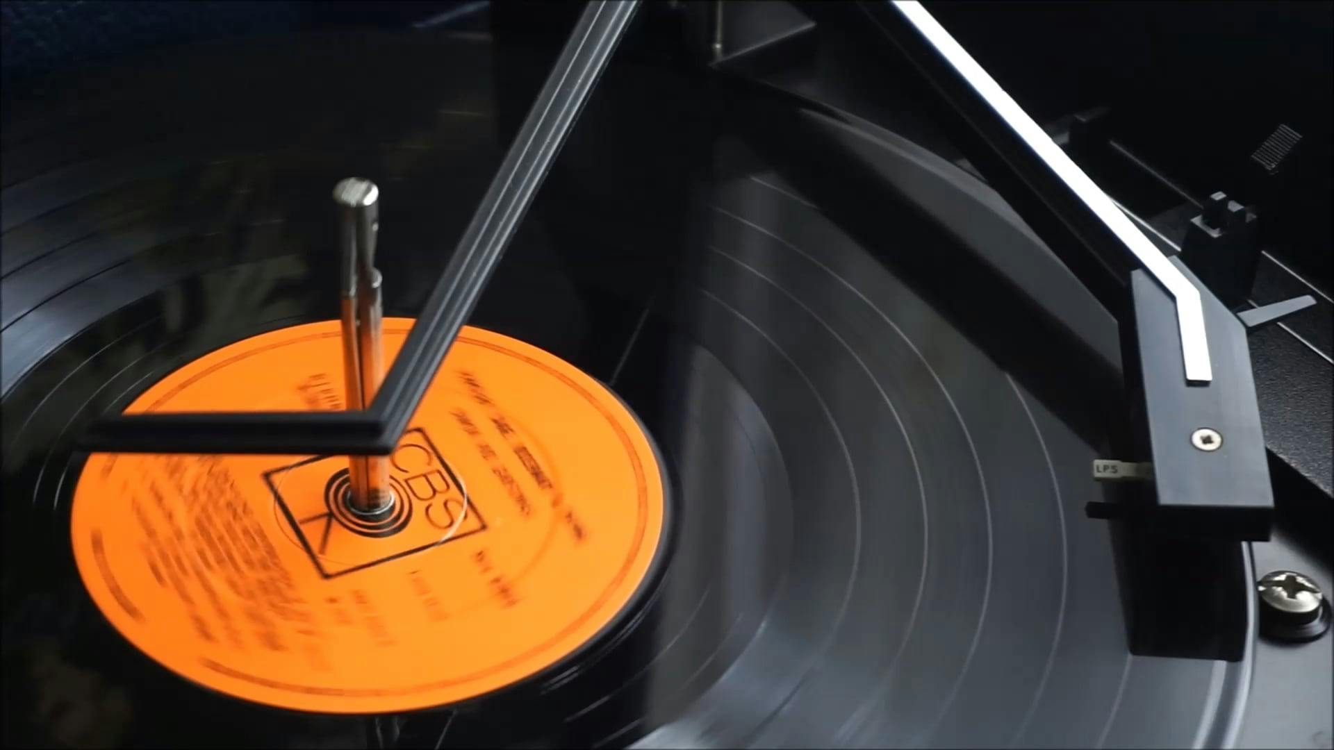 Bàn Xoay Cổ điển Với Phát đĩa Vinyl · Kho video miễn phí