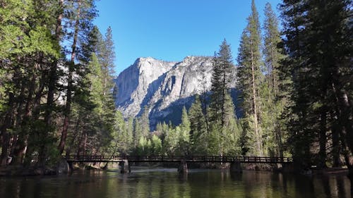 Yosemite Waterfall