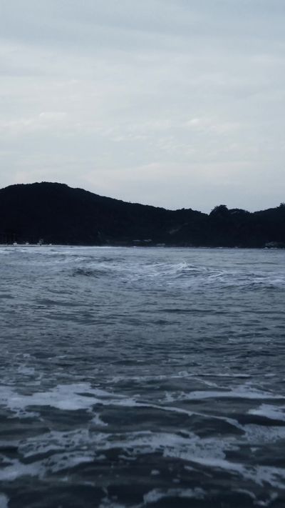 Alexander Mass's ocean waves sunset video