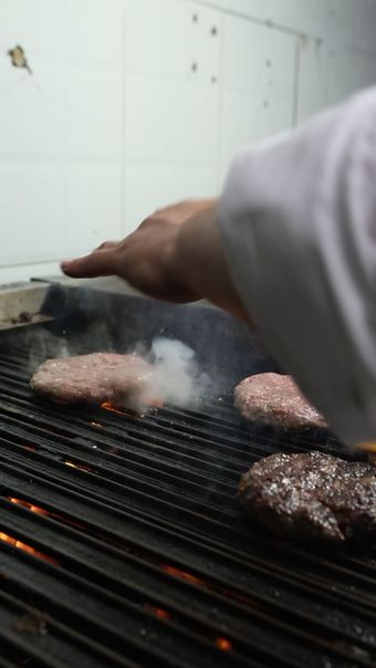 做饭翻车免费下载视频素材