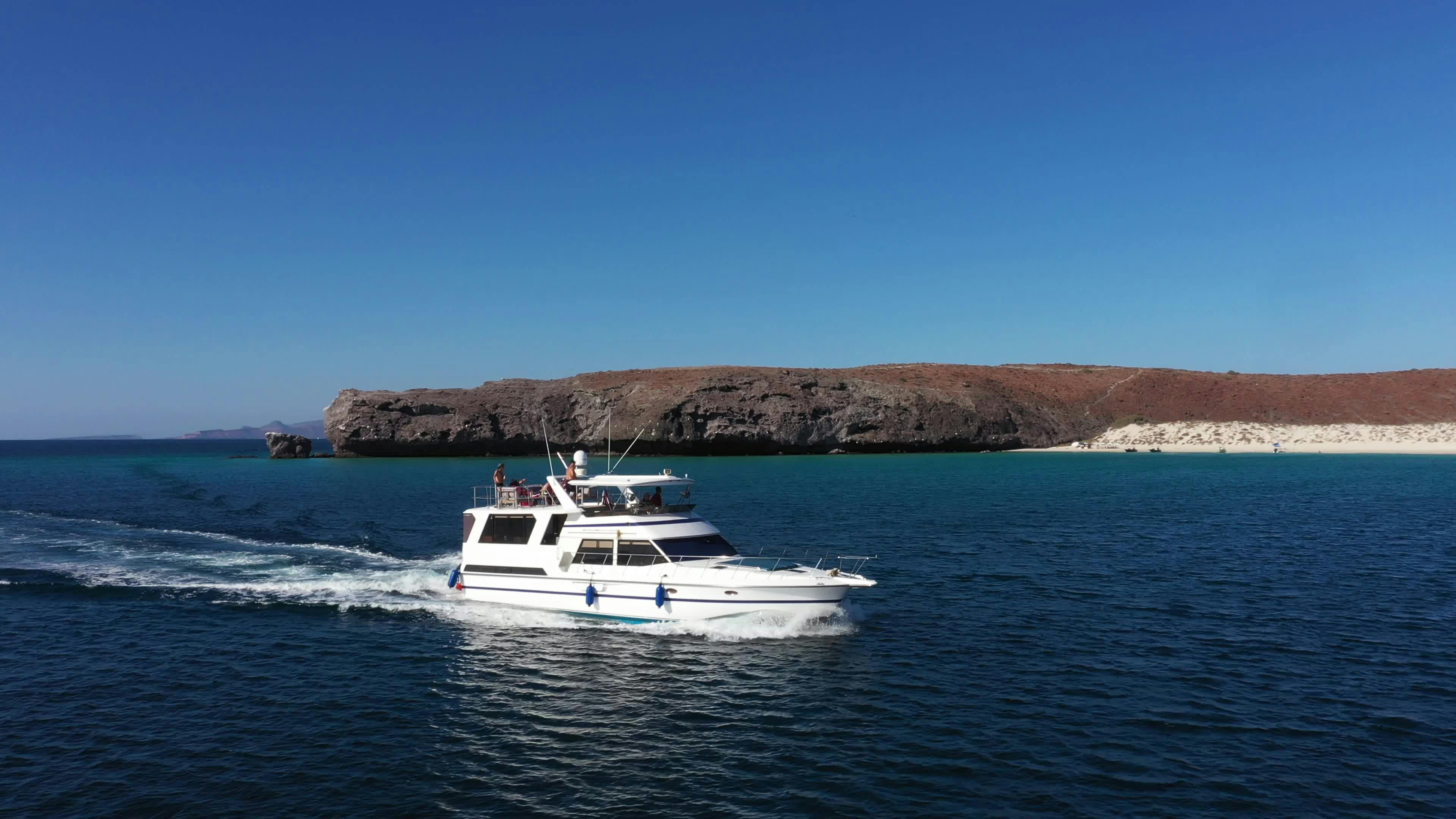 Video by Ricardo Perez