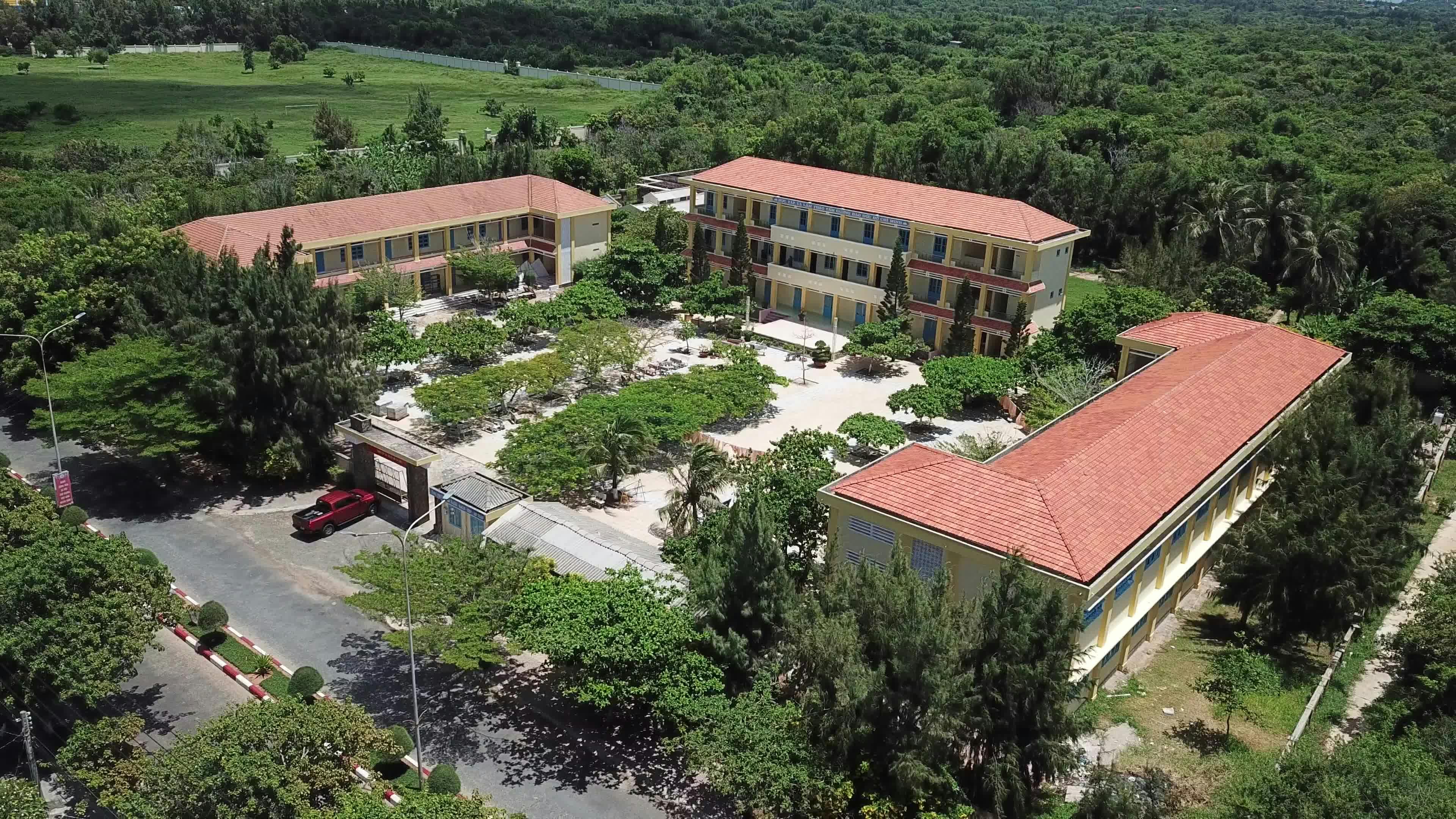 Video by Tuấn Dũng Nguyễn