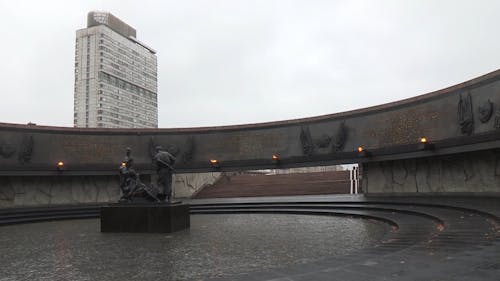 A Monument Built In Honor Of War Heroes