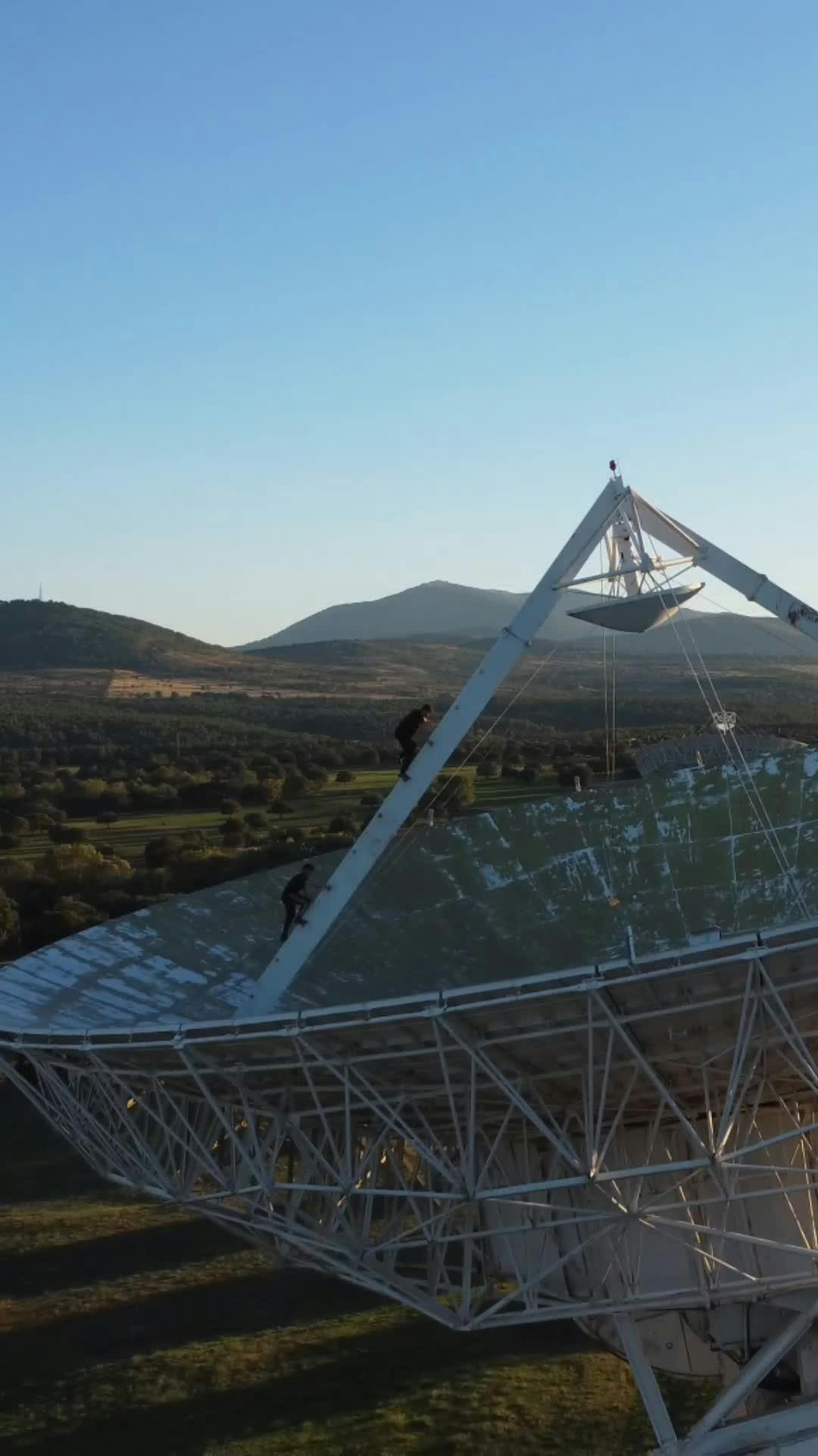 Video by Alejandro De Roa