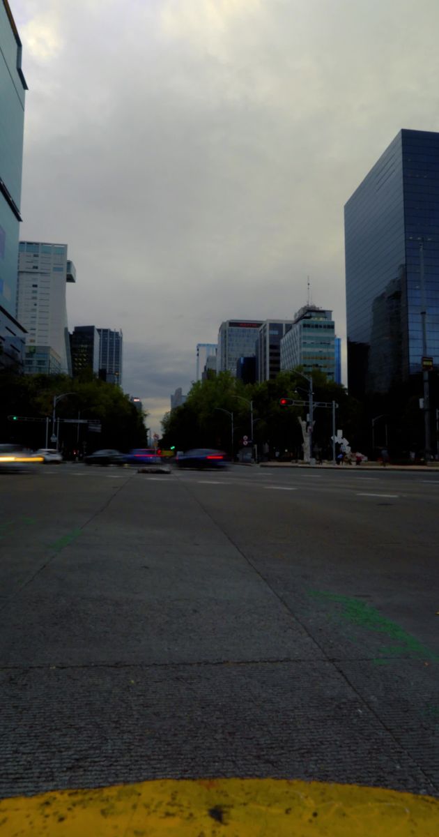time lapse of mexico city urban night traffic 28775865
