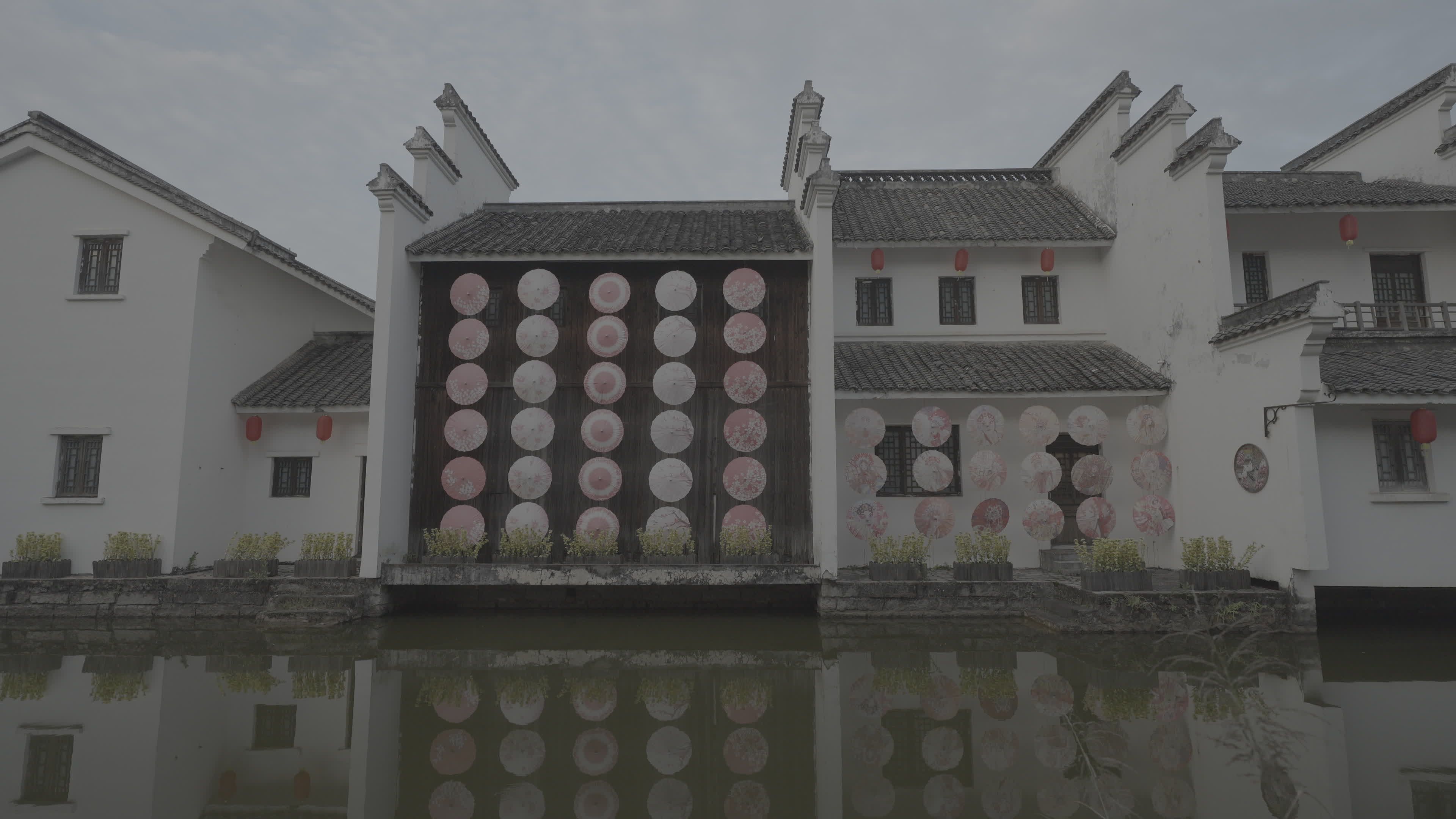 中国传统建筑与灯笼 · 免费素材视频