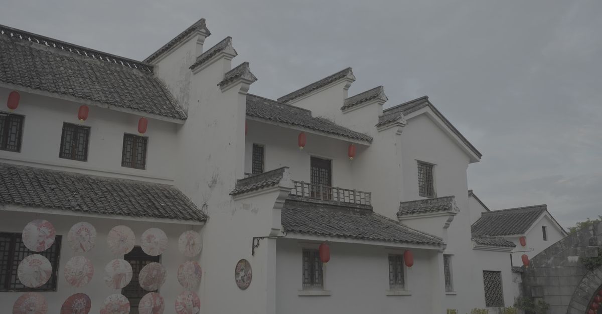 中国传统建筑与灯笼 · 免费素材视频