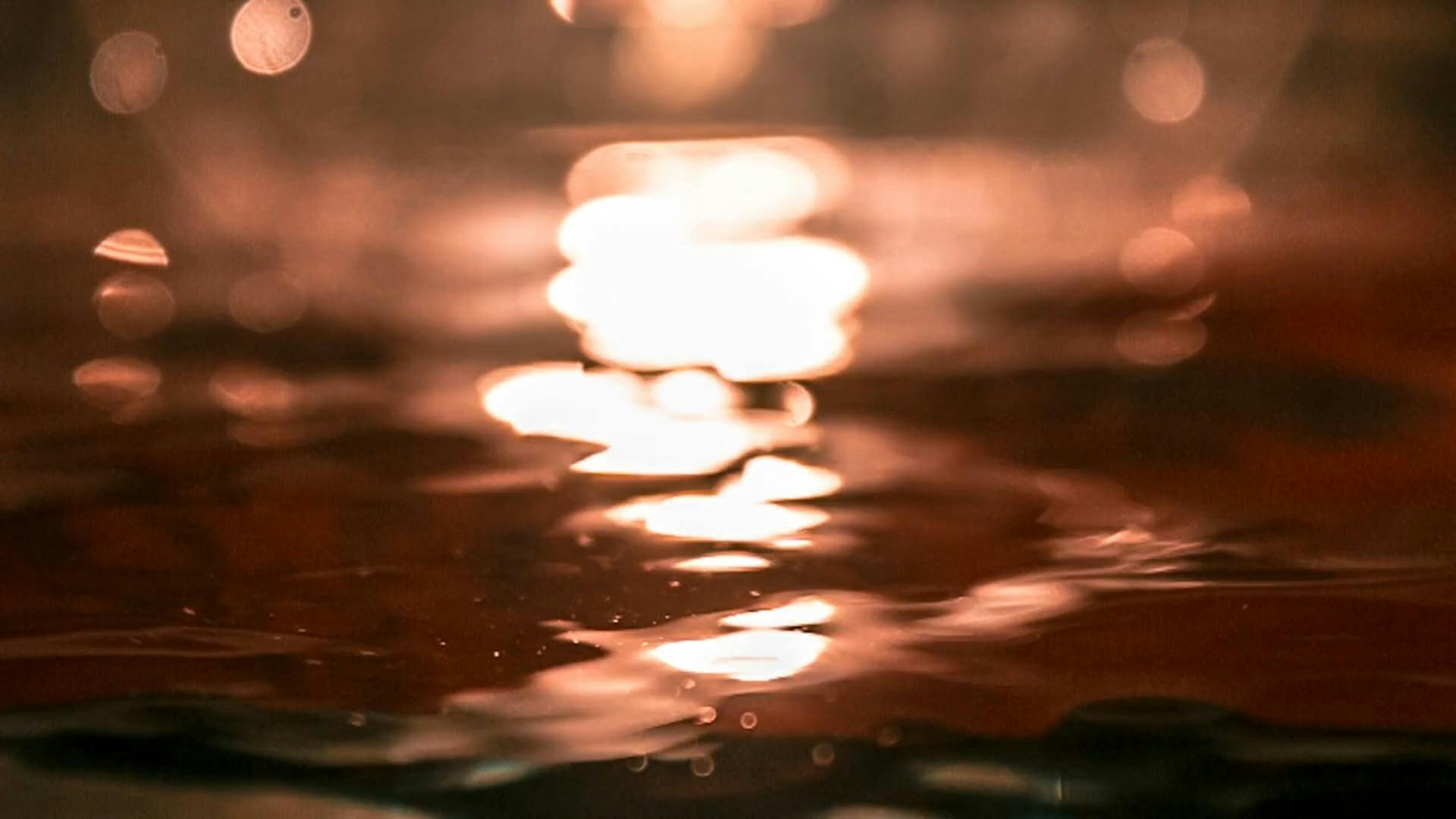 bokeh video light reflection on water