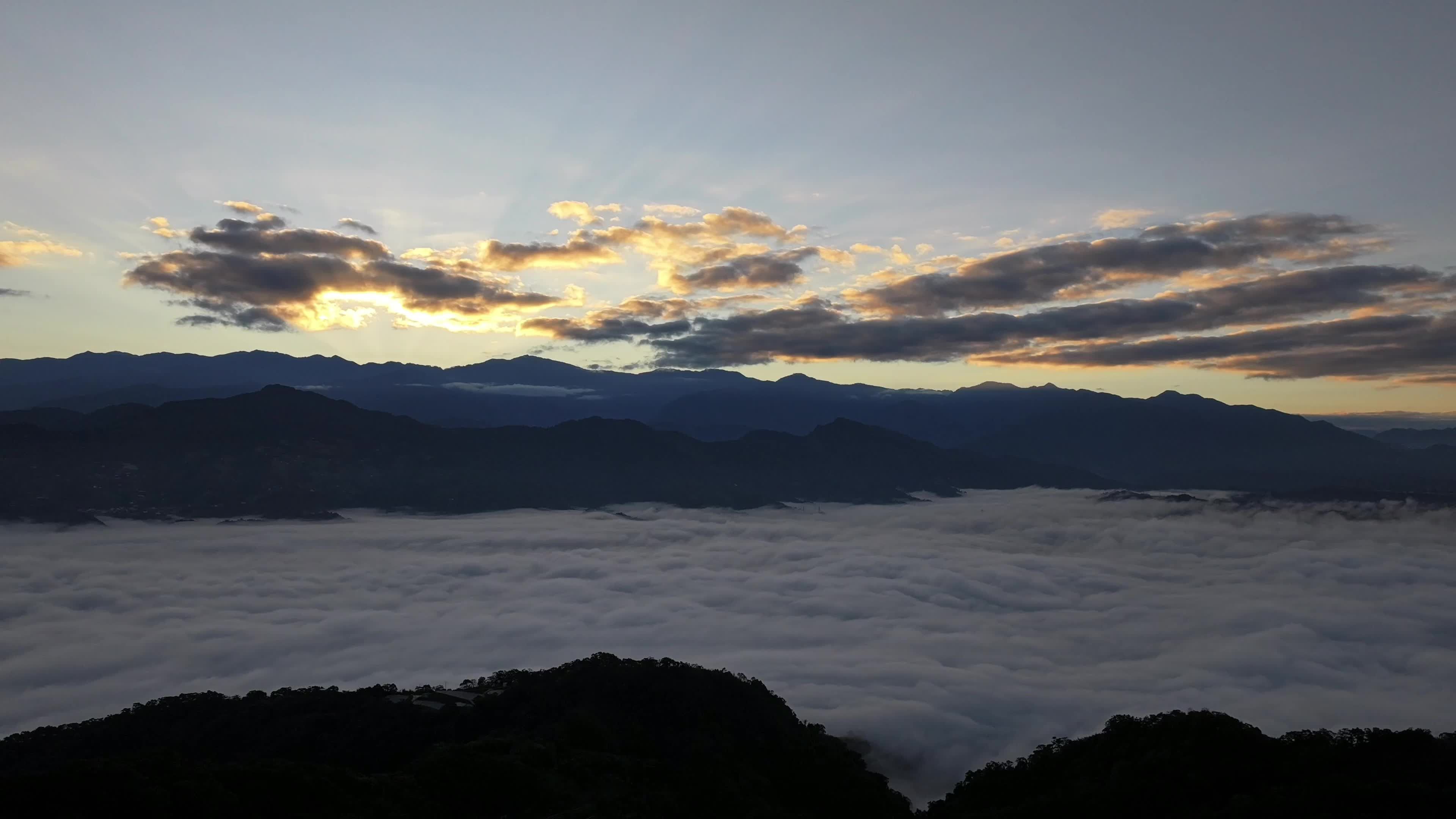 Stunning Mountain Sunrise Over Sea of Clouds Free Stock Video Footage ...