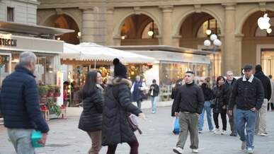 vibrant piazza della repubblica at night in florence