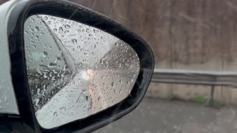 雨天开车视频素材高清视频免费下载高清视频视频素材