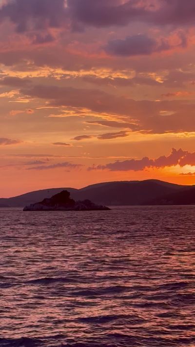 Tetyana Sadko's nature timelapse video