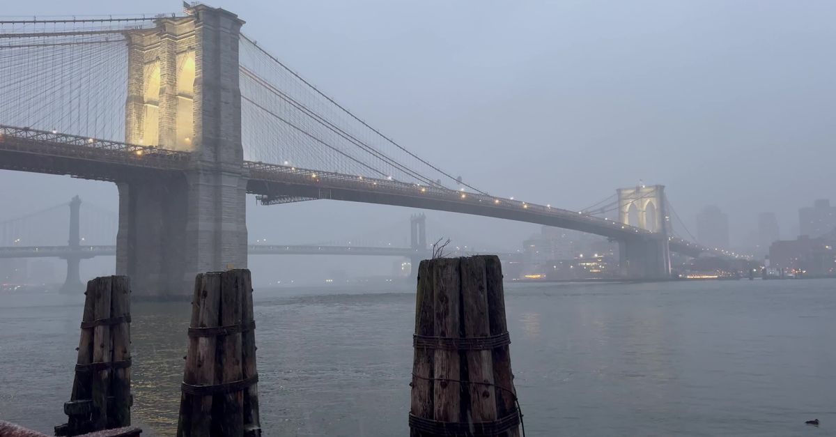 Brooklyn Bridge in Fog at Dusk Free Stock Video Footage, Royalty-Free