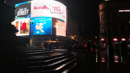 A Rainy Night In The City