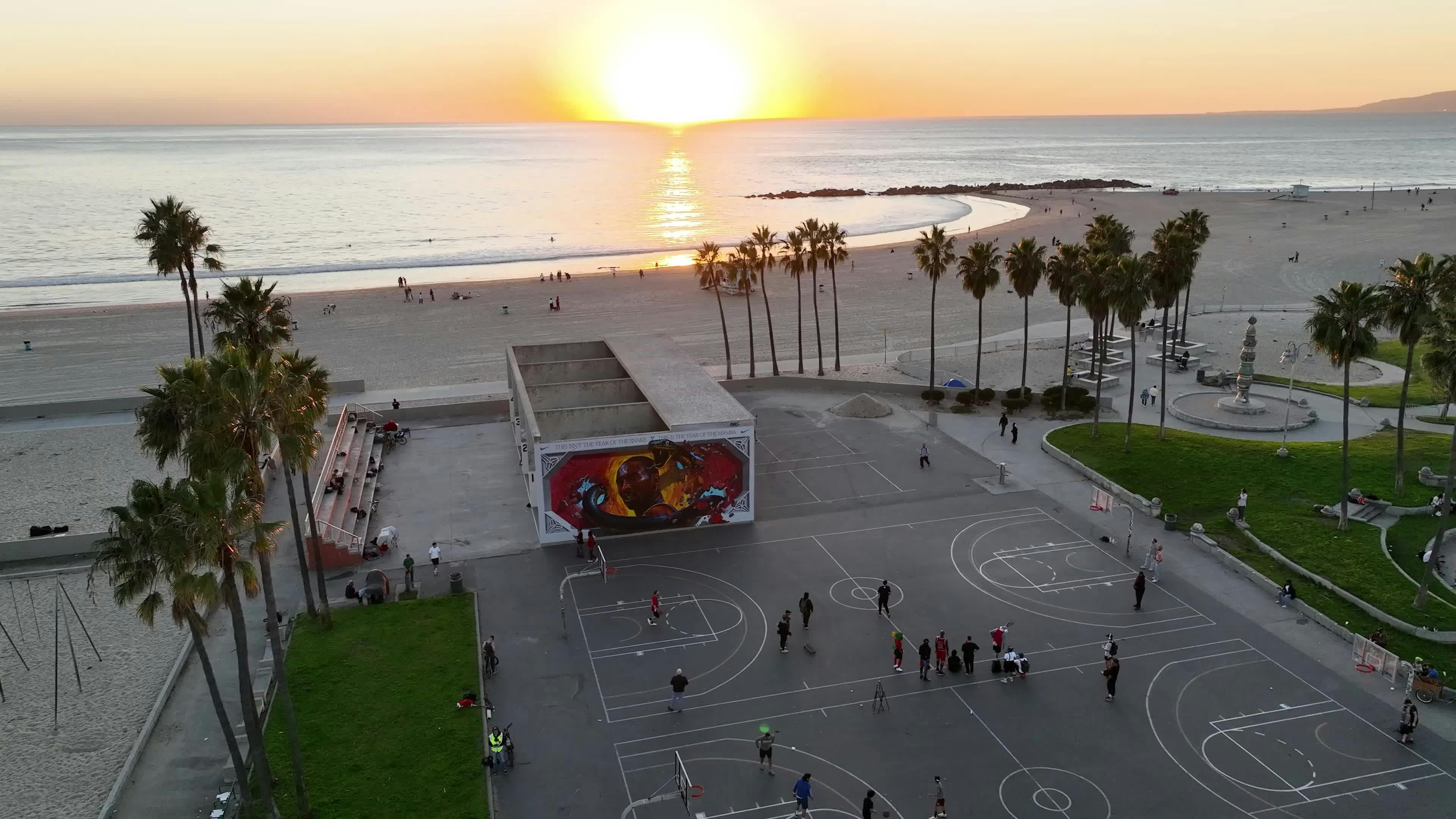 Aerial View of Venice Beach Basketball Courts at Sunset Free Stock