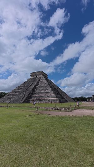 Pyramid Background Videos, Download The BEST Free 4k Stock Video ...